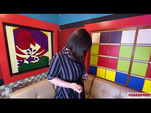 ❤️ Japönsk sæta með stór brjóst fróar sér með kynlífsleikföngum og fær fullnægingu. Hún talar í viðtali um helvítis reynslu sína. Risastór brjóst og loðin kisa stynja hátt. Osakaporn ️ Bara klám hjá okkur is.np64.ru ❤